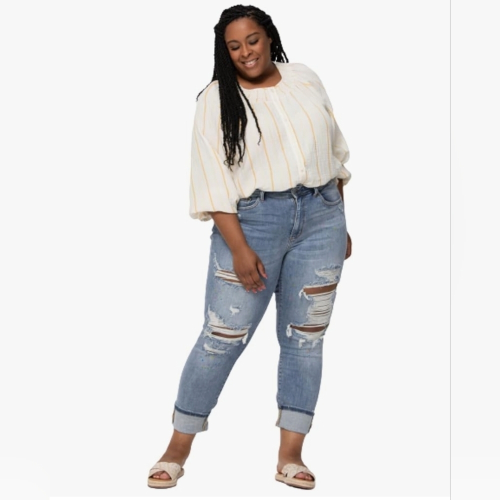 Judy Blue Paint Splash Distressed Boyfriend Jeans